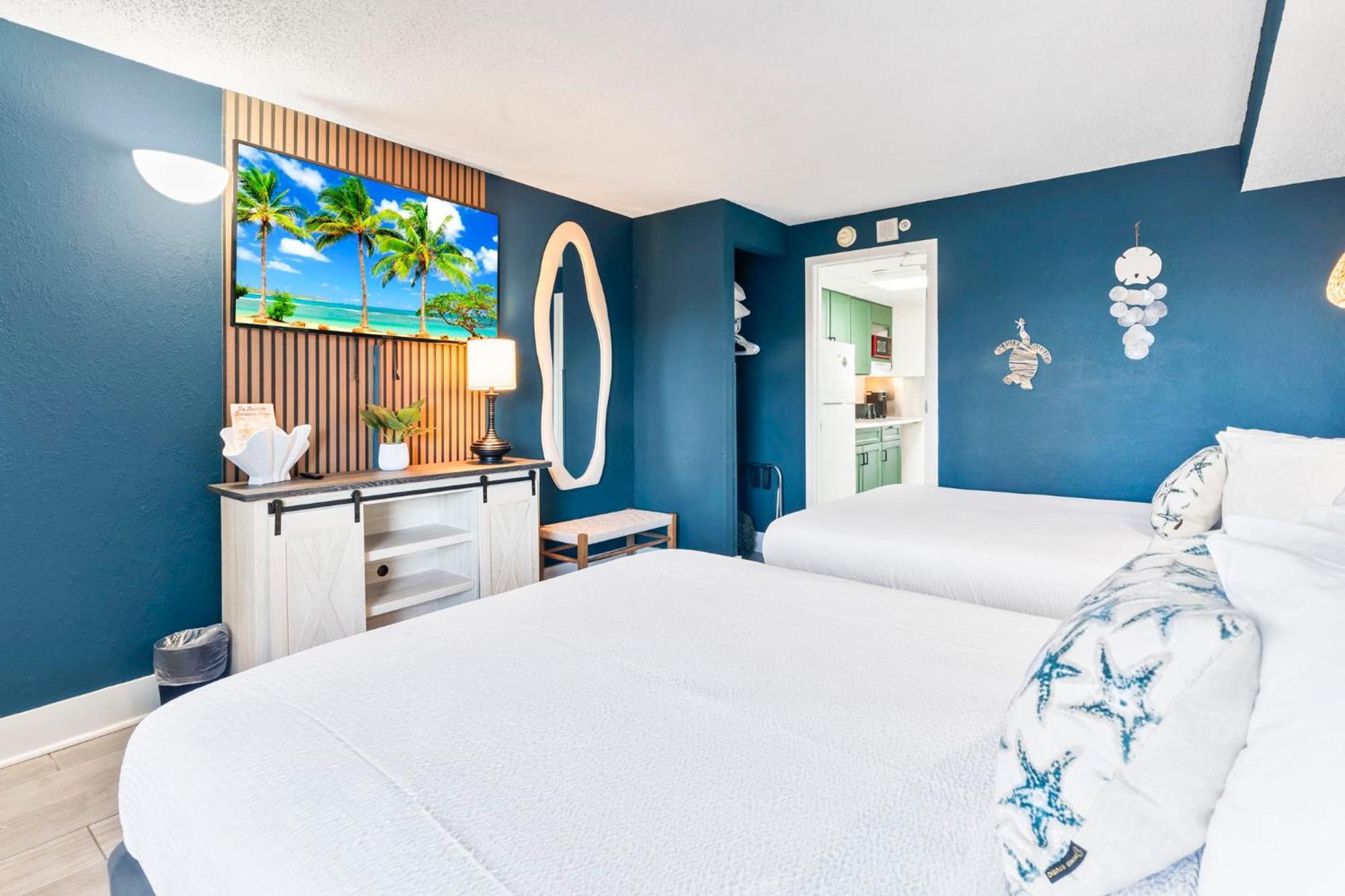 Recently Remodeled Double Queen Condo- Oceanfront Views! Boardwalk 135 Мертл-Біч Екстер'єр фото