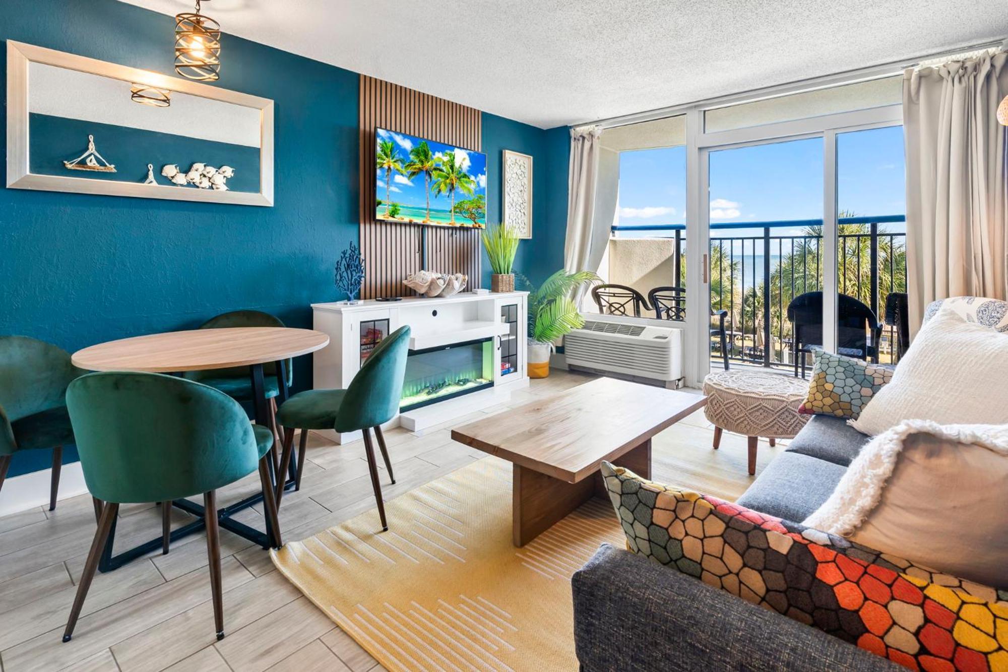 Recently Remodeled Double Queen Condo- Oceanfront Views! Boardwalk 135 Мертл-Біч Екстер'єр фото
